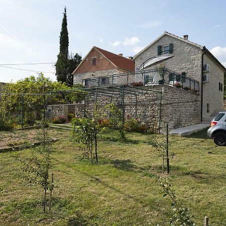Villa Cetina Milasi Extérieur photo