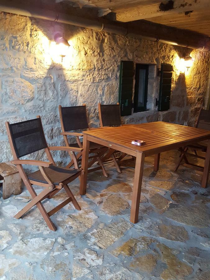 Villa Cetina Milasi Extérieur photo