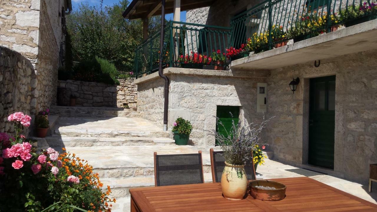 Villa Cetina Milasi Extérieur photo