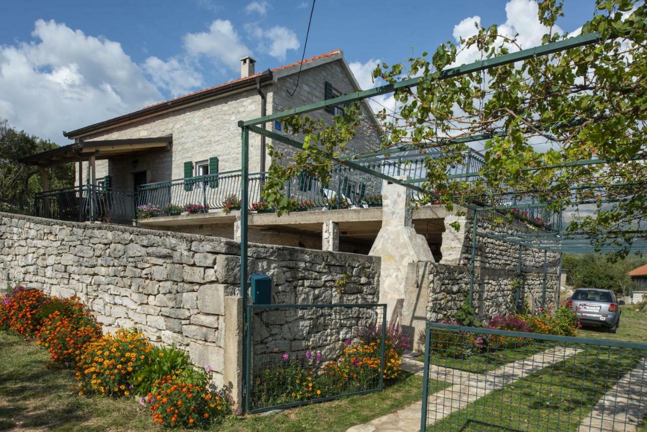 Villa Cetina Milasi Extérieur photo